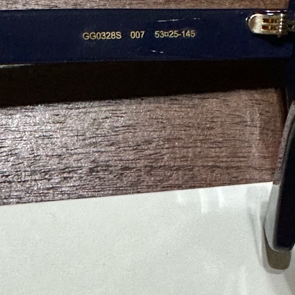 GUCCI 53mm Oversized Square Sunglasses